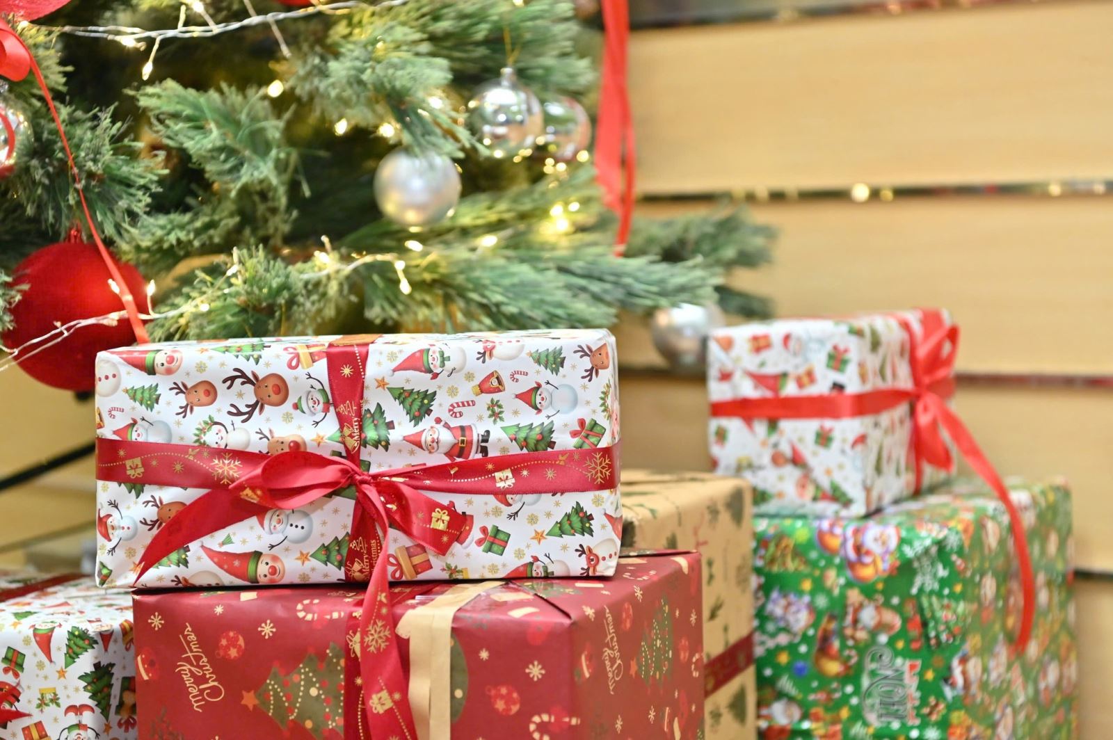 Không khí giáng sinh lan tỏa tại Bệnh viện Đại học Y Dược TP. Hồ Chí Minh-2.jpg